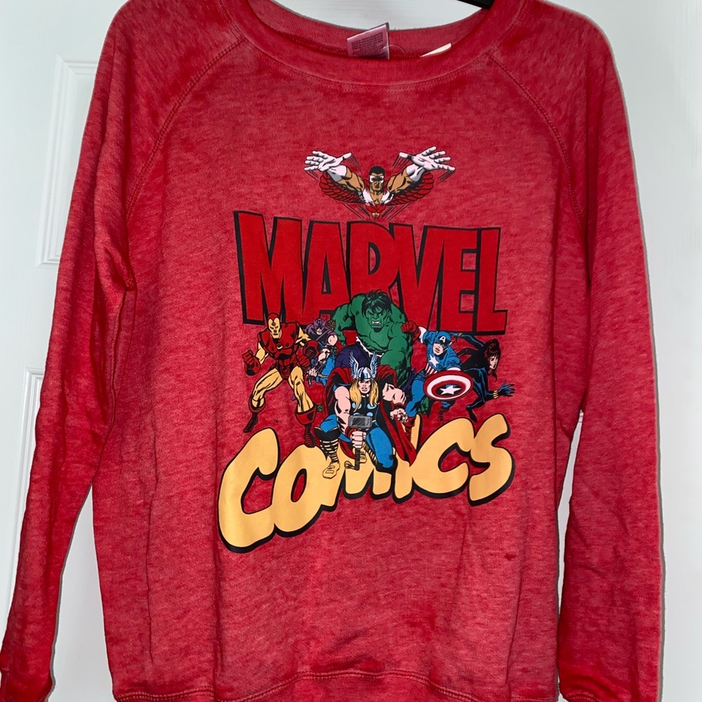 NWT Marvel Sweatshirt. Jr size lg